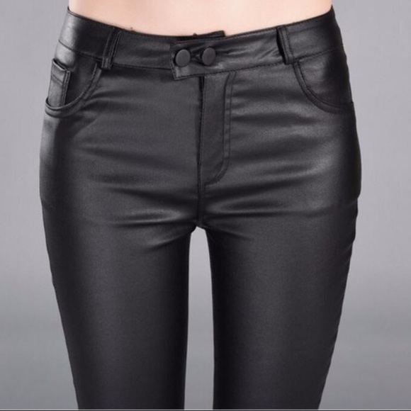 NWT Black faux leather pants🖤 - Picture 3 of 5
